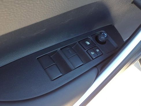 Certified 2026 Toyota Corolla Cross XSE image 15