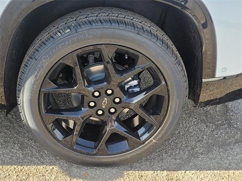 New 2026 Chevrolet Traverse RS image 4