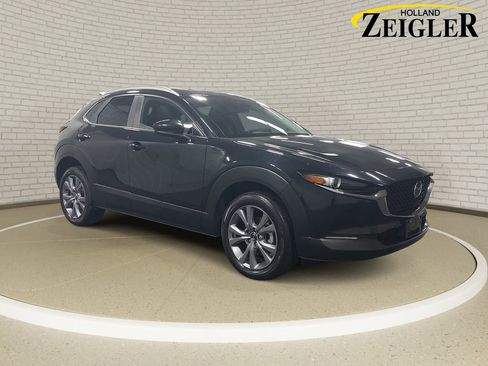 Used 2025 MAZDA CX-30 AWD 2.5 S w/ Preferred Package image 3