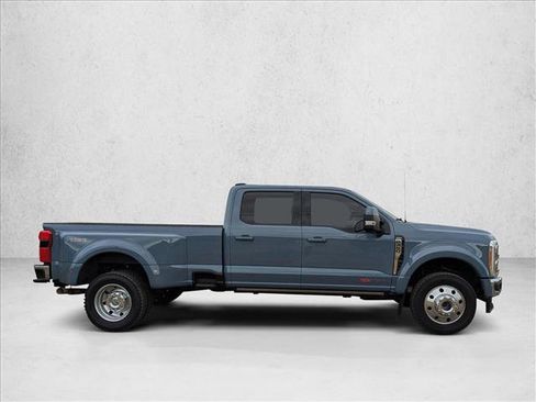 Used 2023 Ford F450 Lariat w/ Lariat Ultimate Package AWD/4WD image 4