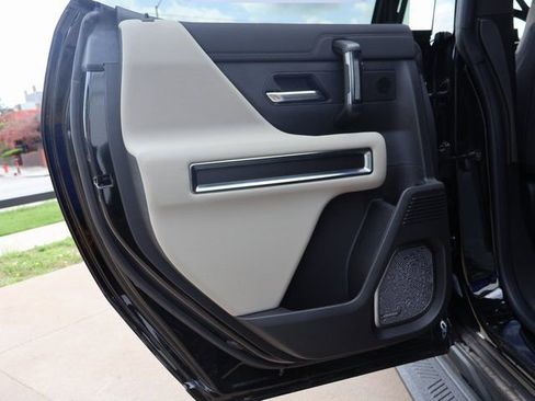 New 2026 GMC Hummer EV SUV image 21