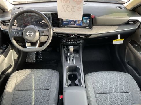 New 2026 Nissan Kicks SV w/ SV Premium Package image 17