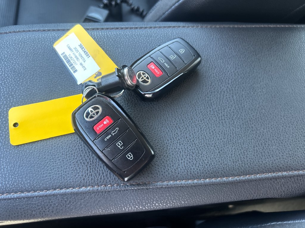 Certified 2025 Toyota Camry XLE w/ Premium Package FWD image 22