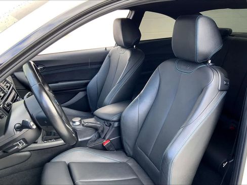 Used 2018 BMW M2 w/ Executive Package RWD image 12