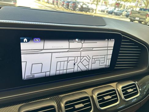 Used 2024 Mercedes-Benz GLS 63 AMG 4MATIC image 10