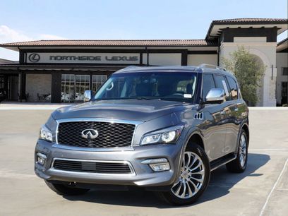 Used 2017 INFINITI QX80 4WD w/ Deluxe Technology Package
