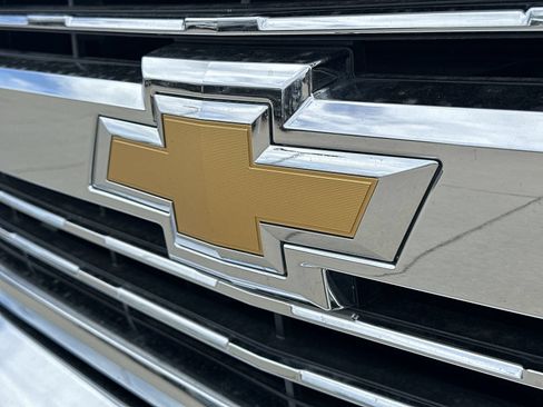 Used 2018 Chevrolet Silverado 3500 W/T w/ WT Convenience Package AWD/4WD image 32