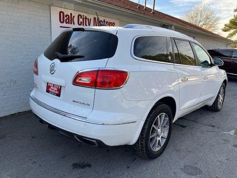 Used 2017 Buick Enclave Leather FWD image 5