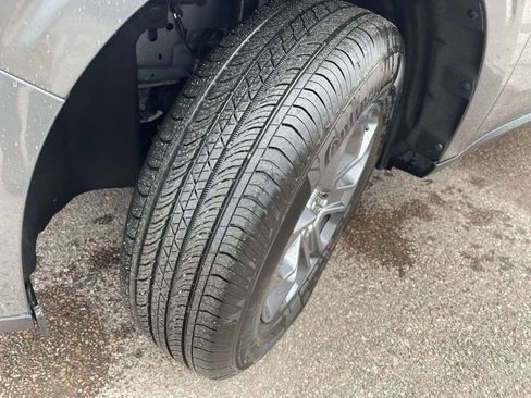 New 2026 Ford Maverick XLT w/ XLT Luxury Package image 11