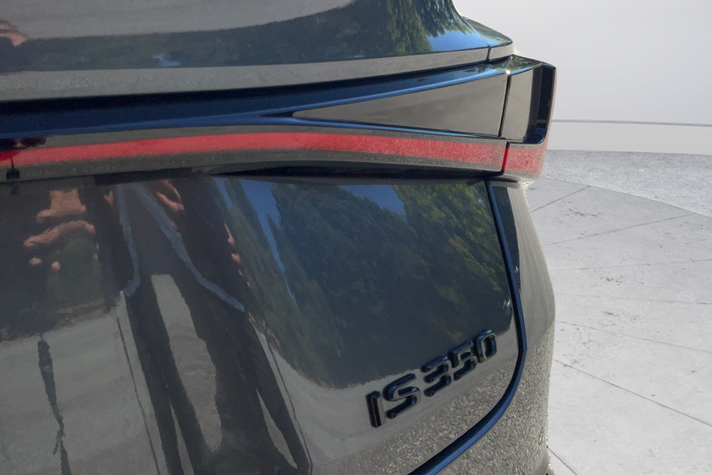 Used 2025 Lexus IS 350 F Sport w/ Navigation Package RWD image 28