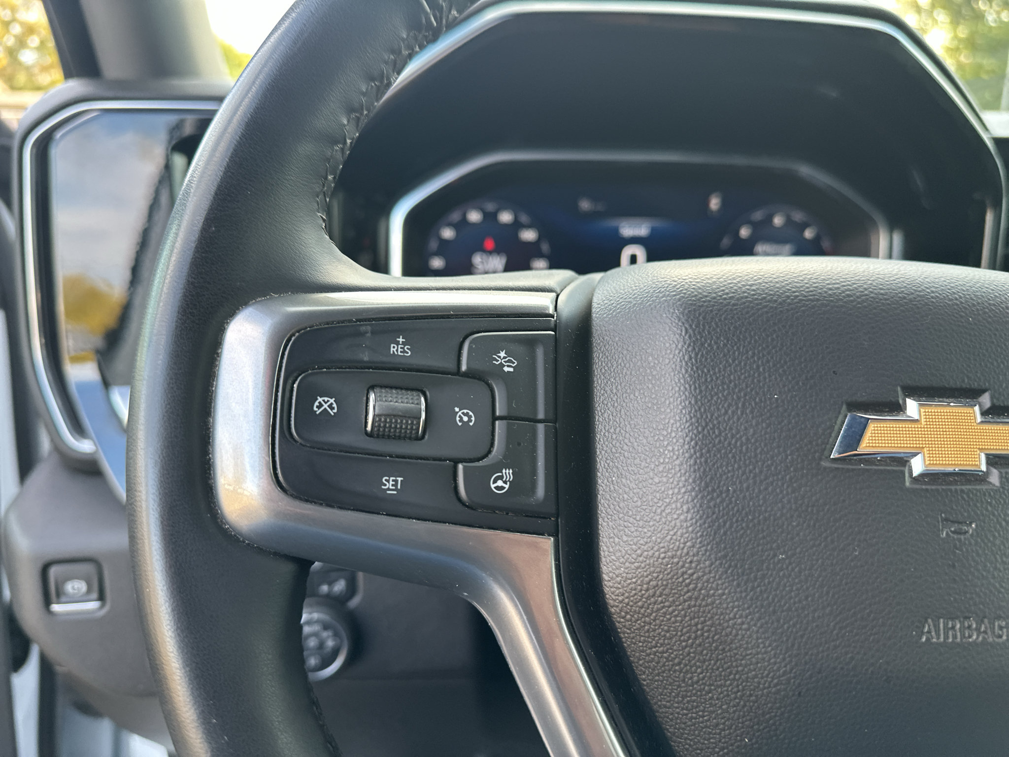 Used 2026 Chevrolet Silverado 3500 LT AWD/4WD image 27