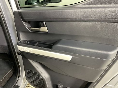 Certified 2024 Toyota Tacoma TRD Off-Road image 21