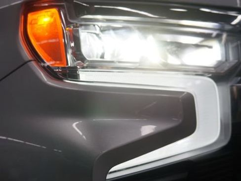 Used 2022 Chevrolet Silverado 1500 LT image 60