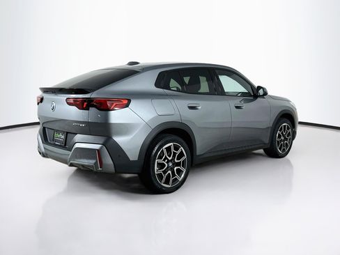 Used 2026 BMW X2 xDrive28i w/ Convenience Package AWD/4WD image 9