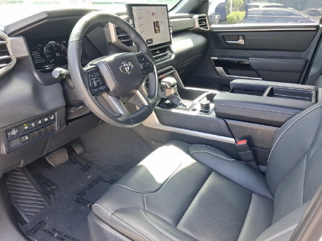Used 2026 Toyota Tundra Limited AWD/4WD image 11