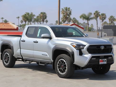 New 2026 Toyota Tacoma TRD Off-Road AWD/4WD image 4