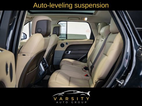 Used 2020 Land Rover Range Rover Sport SE image 24