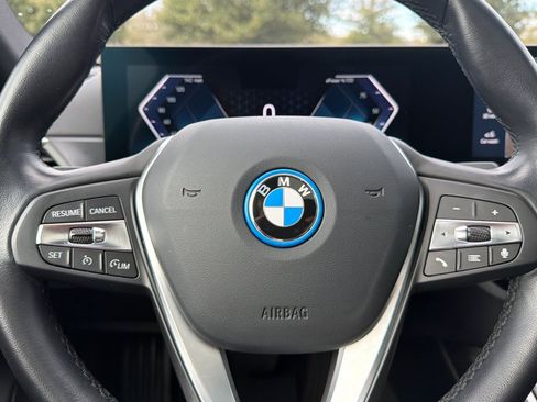 Certified 2023 BMW i4 eDrive35 w/ Parking Assistance Package image 29