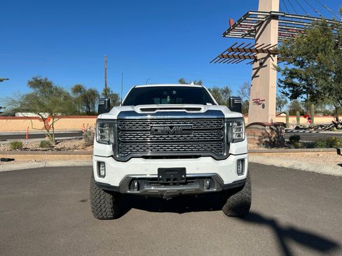 Used 2020 GMC Sierra 2500 Denali image 8