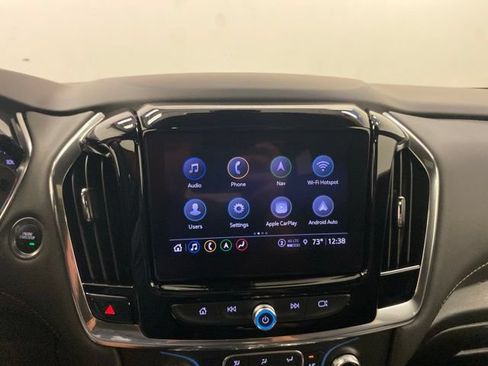 Used 2023 Chevrolet Traverse LT w/ LT Premium Package AWD/4WD image 10