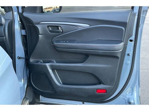 Certified 2022 Honda Pilot TrailSport image 22