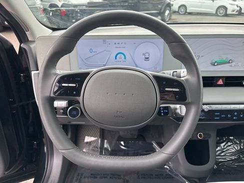 Used 2024 Hyundai Ioniq 5 SEL image 21