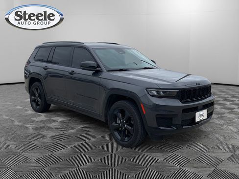 Used 2021 Jeep Grand Cherokee L Laredo image 7