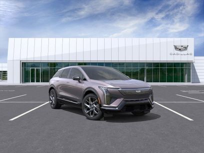 New 2025 Cadillac Optiq Luxury 1