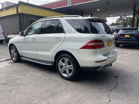 Used 2015 Mercedes-Benz ML 350 4MATIC image 7