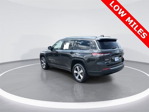 Used 2022 Jeep Grand Cherokee L Limited image 6