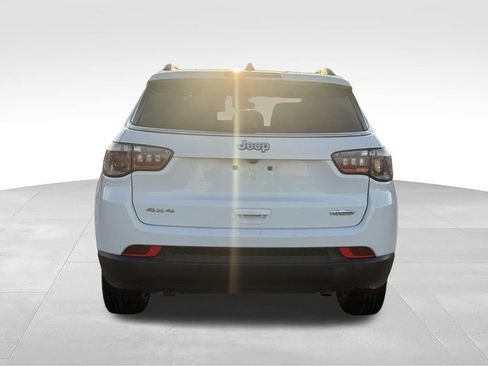 Used 2024 Jeep Compass Latitude AWD/4WD image 24