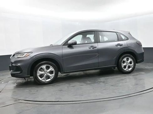 Used 2025 Honda HR-V LX image 5