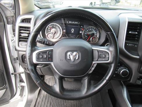 Used 2021 RAM 1500 Big Horn image 17