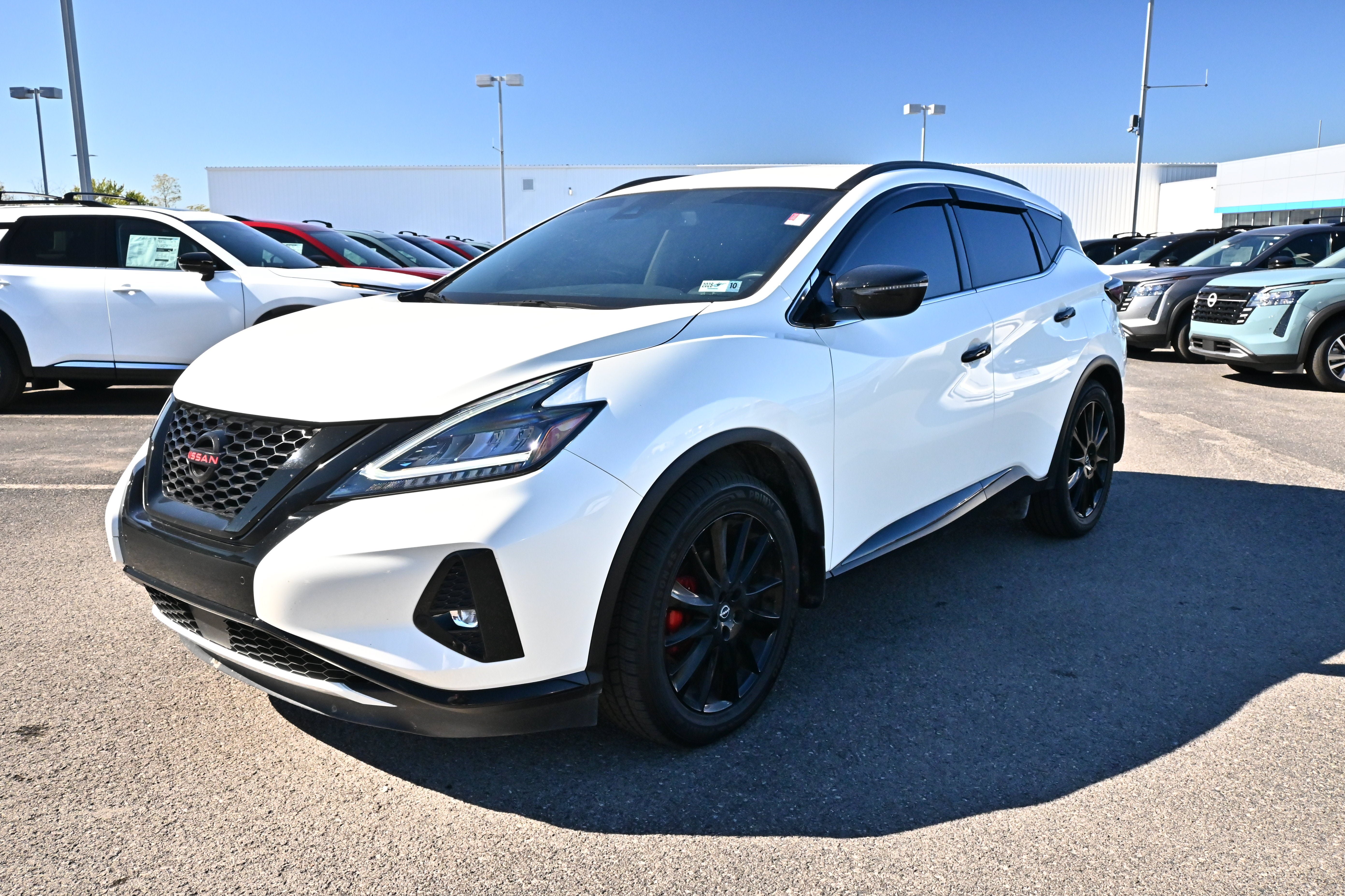 Certified 2024 Nissan Murano SV w/ SV Midnight Edition Package AWD/4WD image 4