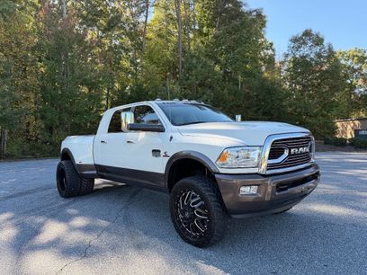 Used 2018 RAM 3500 Laramie Longhorn w/ Max Tow Package