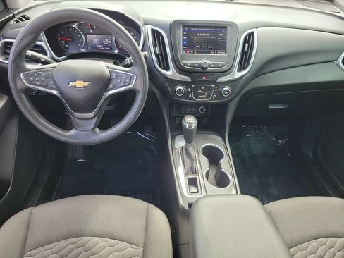 Used 2020 Chevrolet Equinox LT FWD image 27