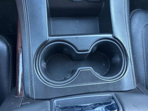 Used 2018 GMC Yukon SLT w/ Open Road Package image 47