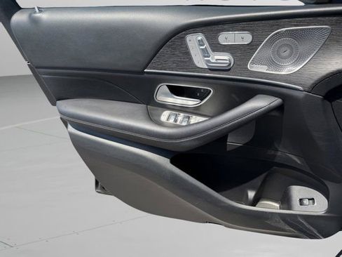 Used 2021 Mercedes-Benz GLE 350 4MATIC image 21