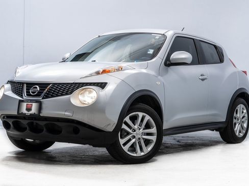 Used 2014 Nissan Juke S image 1