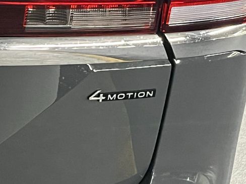 New 2026 Volkswagen Atlas SE AWD/4WD image 37