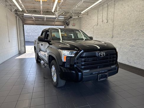 Used 2024 Toyota Tundra SR5 w/ SR5 Premium Package AWD/4WD image 2