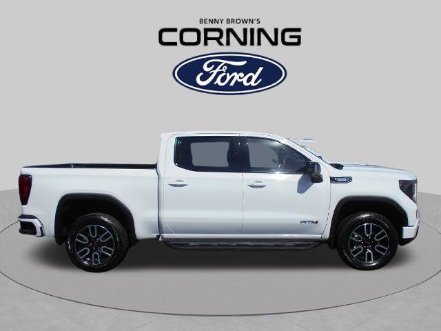 Used 2025 GMC Sierra 1500 AT4 w/ AT4 Premium Package AWD/4WD image 3