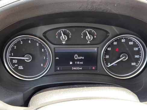 Used 2024 Buick Enclave Essence w/ Sport Touring Edition FWD image 22