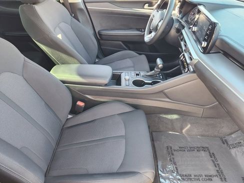 Used 2024 Kia K5 LXS image 13