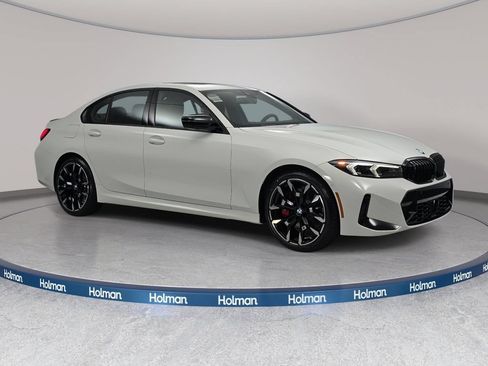 New 2026 BMW 330i xDrive Sedan w/ M Sport Package AWD/4WD image 3