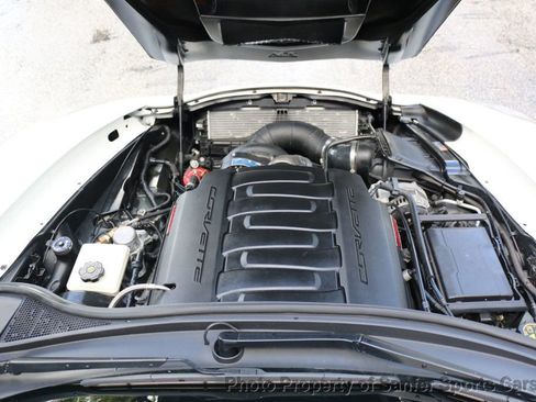 Used 2015 Chevrolet Corvette 2dr Stingray Z51 Coupe w/ 3LT Preferred Equipment Group image 16