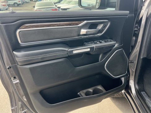 Used 2019 RAM 1500 Laramie image 6