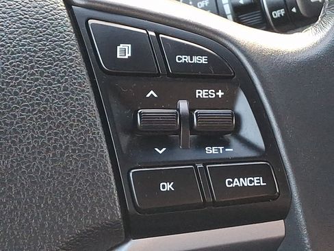 Used 2016 Hyundai Tucson Sport AWD/4WD image 21