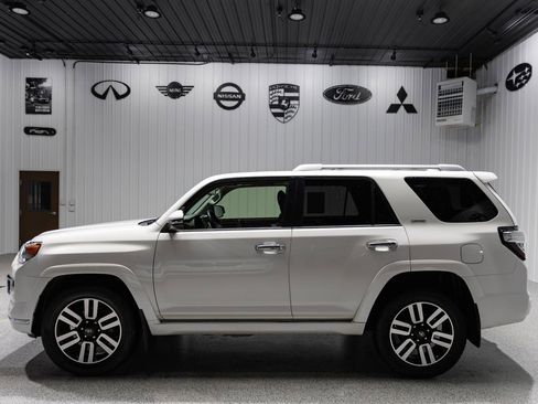 Used 2022 Toyota 4Runner Limited image 3