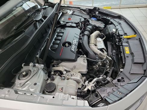 Used 2024 Mercedes-Benz GLB 35 AMG 4MATIC image 50